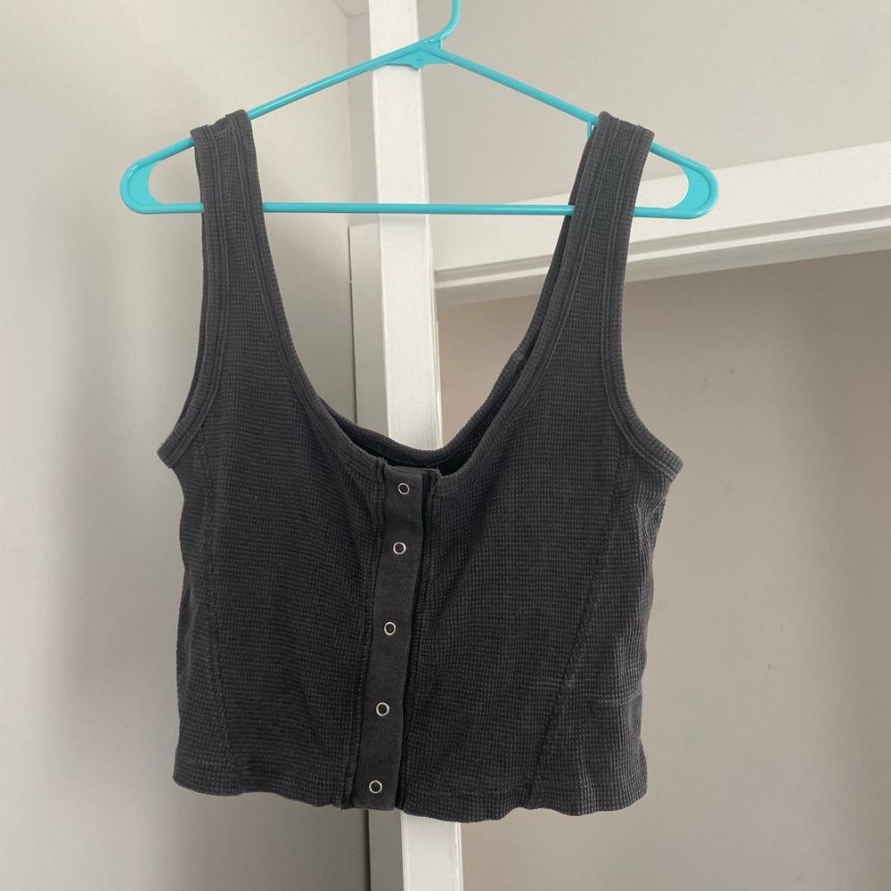 Grey button crop top
